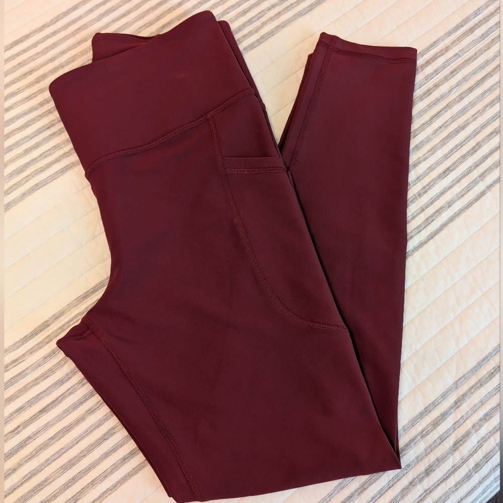Old Navy Maroon High-Rise 7/8 Leggings Size M